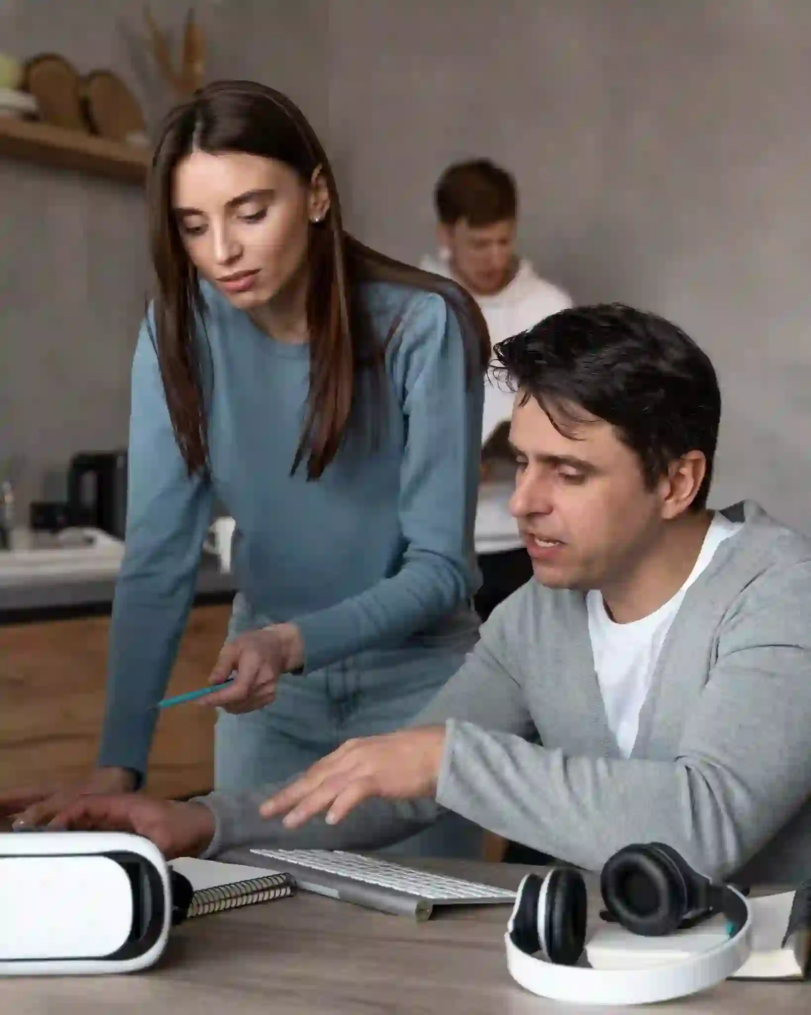 aprender ia gratis desdes el ordenador en equipo